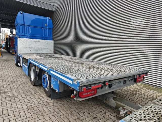 Automašīnu pārvadātājs furgons DAF XF 480 6x2 + FVG FS 4 Pieces!