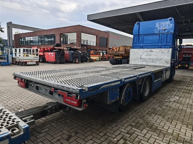 Automašīnu pārvadātājs furgons DAF XF 480 6x2 + FVG FS 4 Pieces!