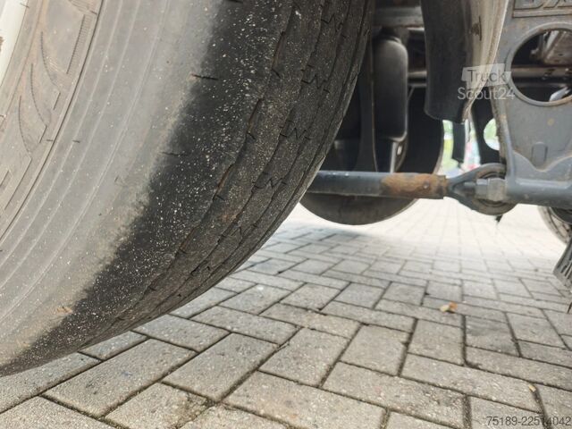 Automašīnu pārvadātājs furgons DAF XF 480 6x2 + FVG FS 4 Pieces!