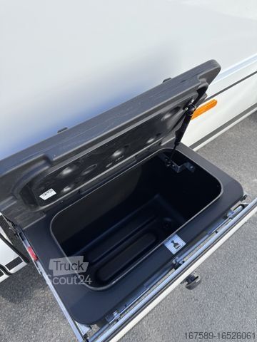 Integrirani avtodom NIESMANN+BISCHOFF iSmove 6.9 E, HydrStützen,Gastank,Festtank,SAT