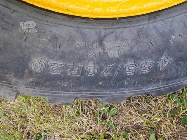 Riteņu iekrāvējs Komatsu WA-95/3. Schaufel-Palettengabel