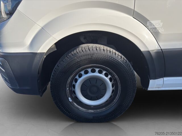 Pick-up furgons VW Crafter 35 DOKA Pr. mittellang  3,0 T AHK