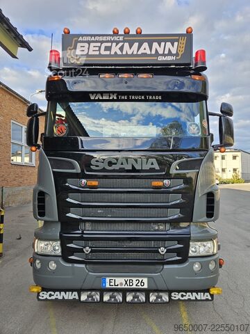 Standaard trekker SCANIA R 560