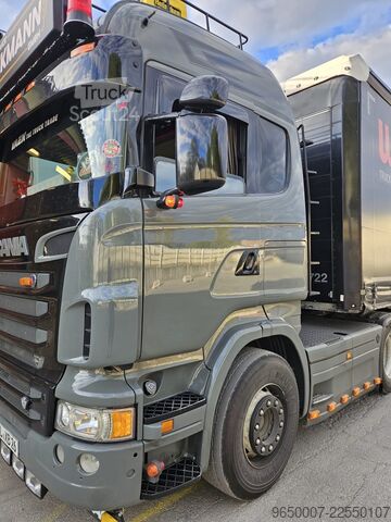 Standaard trekker SCANIA R 560
