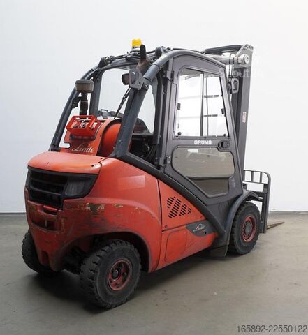 Gaffeltruck Linde H 30 T EVO 393-02