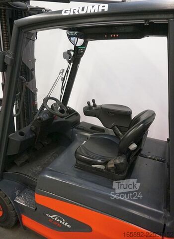 Gaffeltruck Linde E 25 L 387