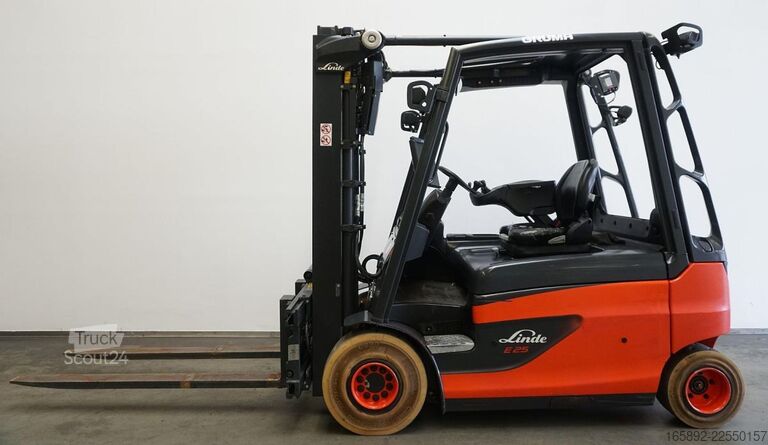 Gaffeltruck Linde E 25 L 387