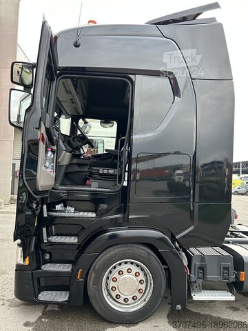 Extractor de volumen SCANIA S450 Mega