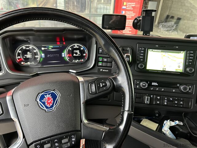 Extractor de volumen SCANIA S450 Mega
