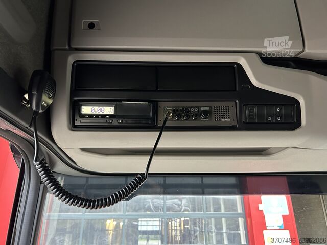 Extractor de volumen SCANIA S450 Mega