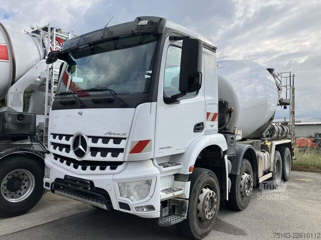 Caminhão betoneira MERCEDES-BENZ Arocs 3240 B 8x4 Betonmischer Deutsch Top AP Ach