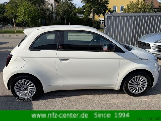 Panelvan FIAT 500 e Red Paket Komfort Kamera PDC CARPLAY