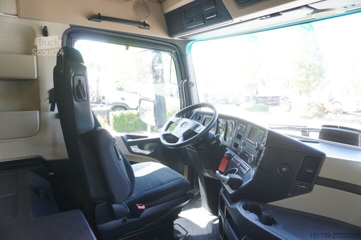 Camioane frigorifice Mercedes-Benz Actros 2542 / GIGA cabin / Thermoking