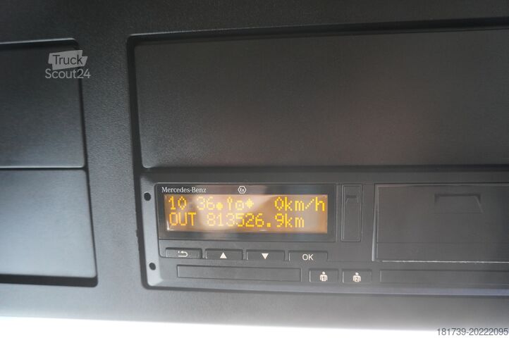 Camioane frigorifice Mercedes-Benz Actros 2542 / GIGA cabin / Thermoking