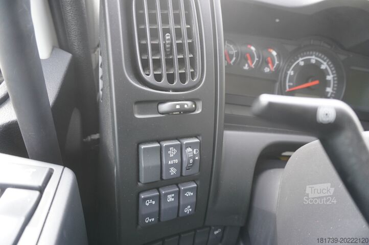 Kjølt krokløfter Renault D13 / 90 tho km !!! / Meat hooks