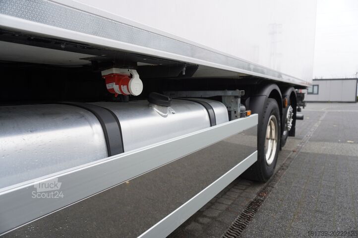 Kjølebil DAF XF 480 E6 6x2 / Lamberet refrigerator