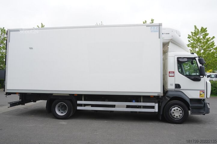 Kjøleskap Renault D13 / 140 tho km !!! / Meat hooks