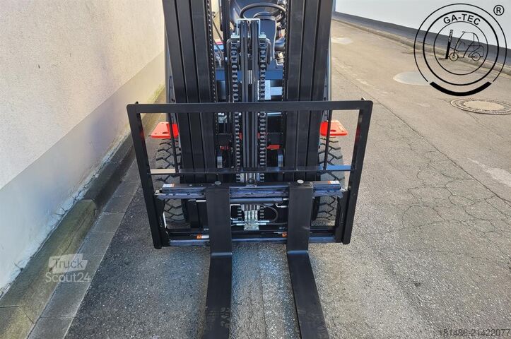 Дизельный вилочный погрузчик Hangcha CPCD25-XH7F