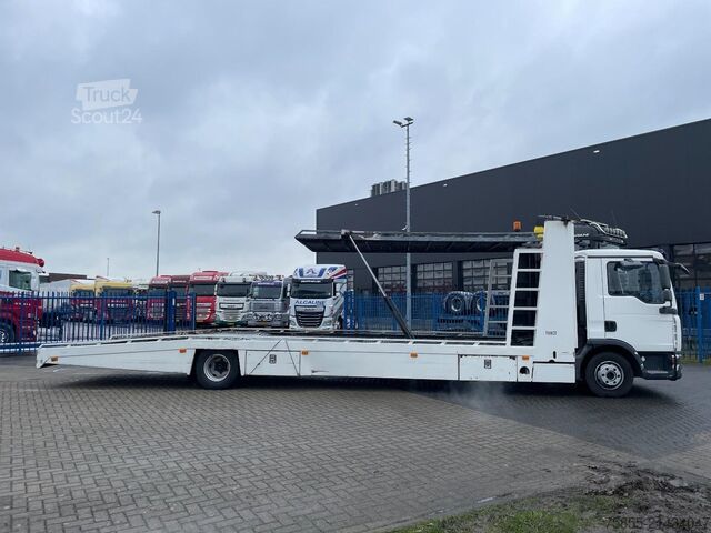 Autotransporter MAN TGL 12.240 Tijhof Cartransporter / 531.000 KM /...
