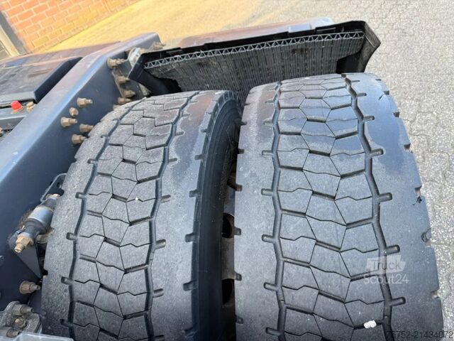 Standard-SZM Volvo FH 460 6X2 Globetrotter Midlift Alcoa Hydraulic...