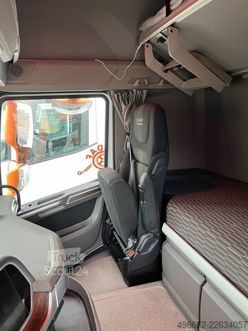 وحدة جرار قياسية DAF NGD 480