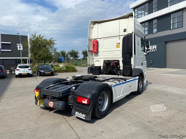 Standard-SZM DAF XF 106 530 / Retarder / Full Spoilers / Stand A...
