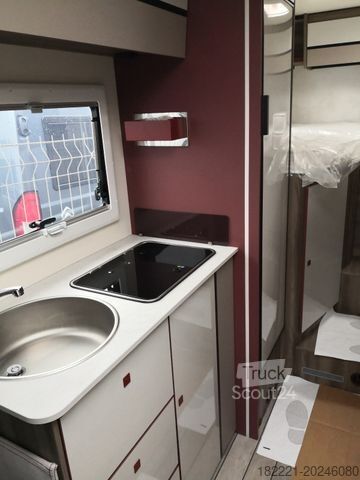Camper semintegrato ROLLER TEAM Kronos Fit 281 P *Autom*Vollausstattung*