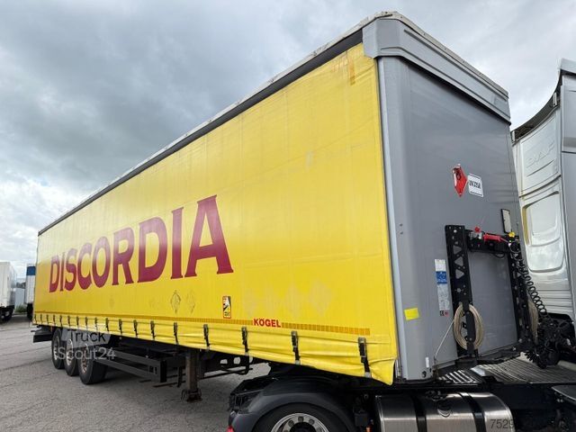 Semi-remorque bâchée KÖGEL 3Achs Standard Curtainsider MichelinRemix 6xneu