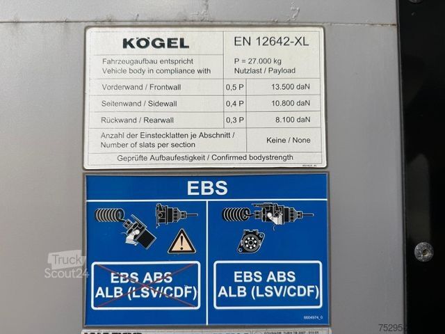 Semi-remorque bâchée KÖGEL 3Achs Standard Curtainsider MichelinRemix 6xneu