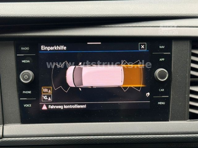 Kleinbus VOLKSWAGEN T6.1 Transporter Kombi lang 8 Sitzer Klima