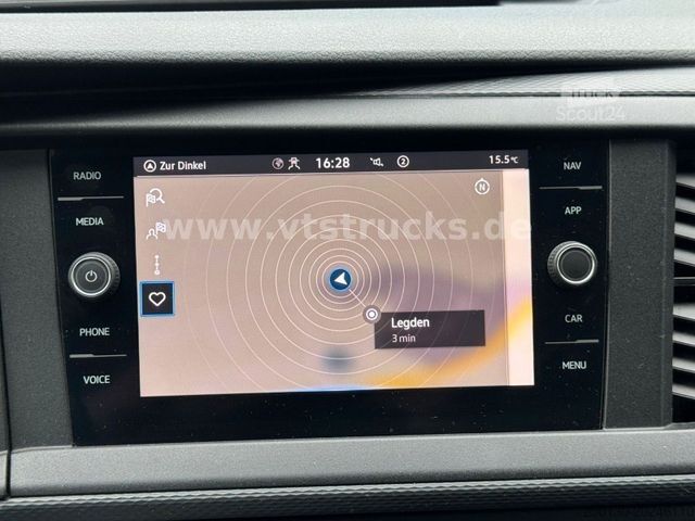 Kleinbus VOLKSWAGEN T6.1 Transporter Kombi lang 8 Sitzer Klima