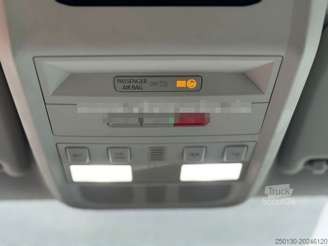 Kleinbus VOLKSWAGEN T6.1 Transporter Kombi lang 8 Sitzer Klima