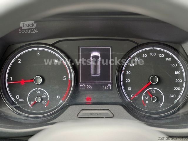 Kleinbus VOLKSWAGEN T6.1 Transporter Kombi lang 8 Sitzer Klima