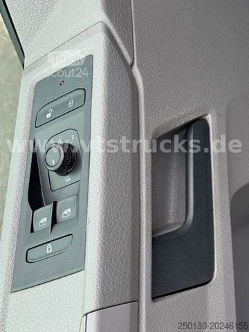 Kleinbus VOLKSWAGEN T6.1 Transporter Kombi lang 8 Sitzer Klima