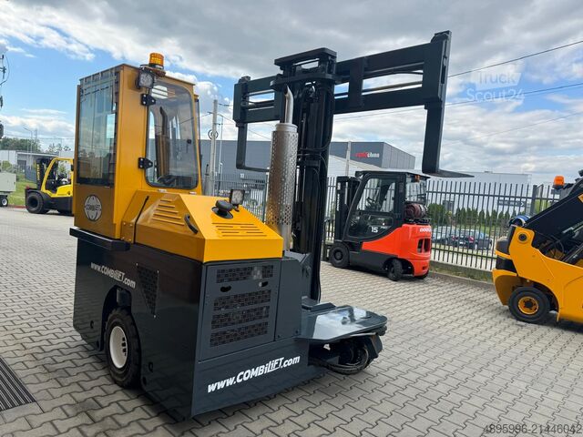 Négyirányú targoncát Combilift C2500 / Compact / Wide positioner