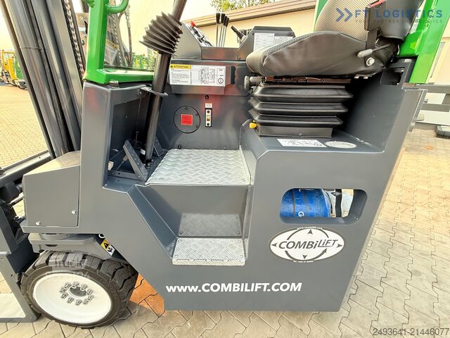 4-utas targonca Combilift C4000CB TRIPLEX 5200MM FREE-LIFT TOP 1