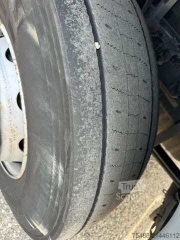 Standard nyergesvontató DAF CF 85-410 TRATTORE STRADALE 4X2