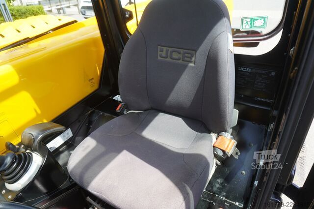 Carregadeiras telescópicas JCB 525-60T5 / 2022 / 860 MTH! / joystick