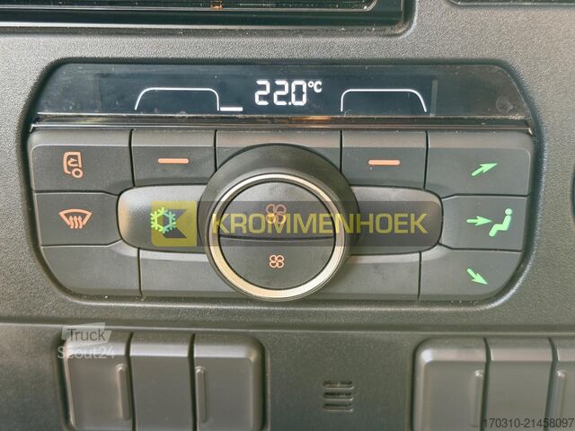 Piattaforma di carico DAF CF 320 FA