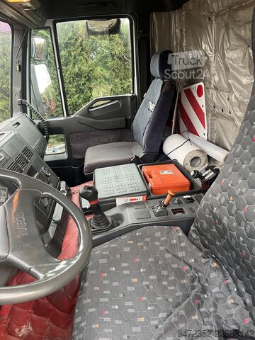 Camion Iveco Eurotech avec grue PM 34000 6 Iveco 