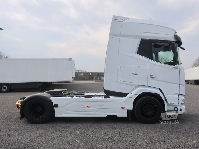 Standaard trekker DAF XG+ 530 Standklima 3 Kreis Hydraulik Motor PTO