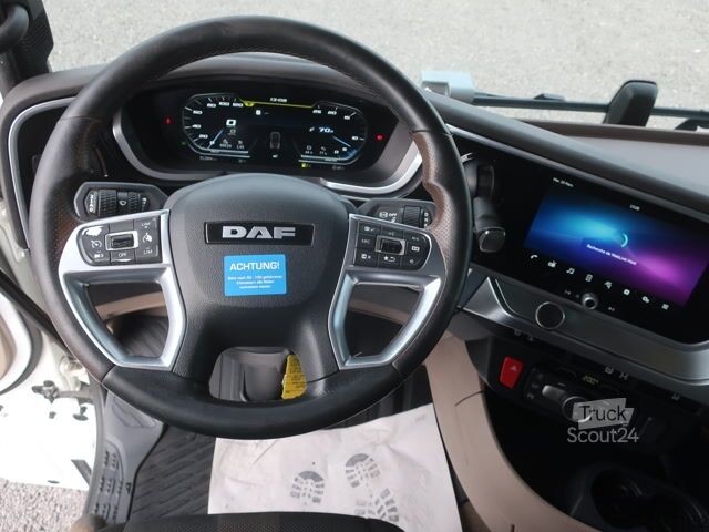 Standaard trekker DAF XG+ 530 Standklima 3 Kreis Hydraulik Motor PTO