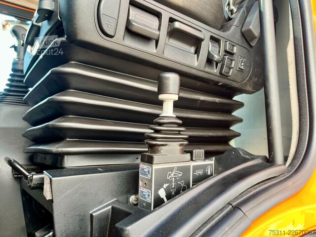 Camion-benne tricar IVECO AD 260 T410 BB 6x6 | MEILLER*Retarder*AC*1.Hand