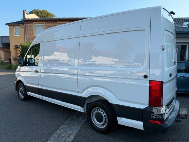 Vans ar augstu jumtu VW Crafter Kasten 35 mittellang Hochdach FWD