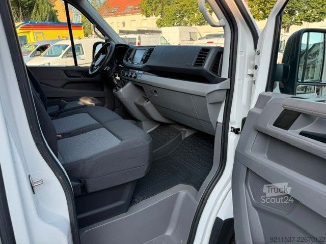 Vans ar augstu jumtu VW Crafter Kasten 35 mittellang Hochdach FWD