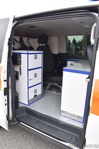 Ugunsdzēsēju automašīna MERCEDES-BENZ Vito 4x4 NEF - Notarzteinsatzfahrzeug