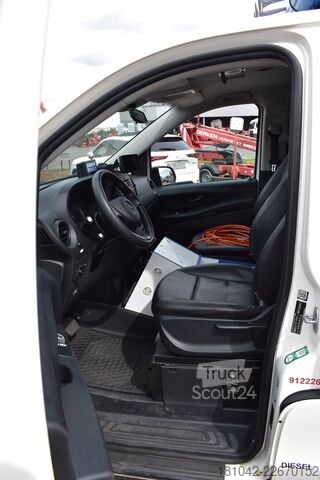Ugunsdzēsēju automašīna MERCEDES-BENZ Vito 4x4 NEF - Notarzteinsatzfahrzeug