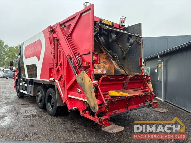 Camion d'enlèvement des ordures ménagères DAF FAG CF75.310 6x2 - VDK Geesink, 2 compartimente...