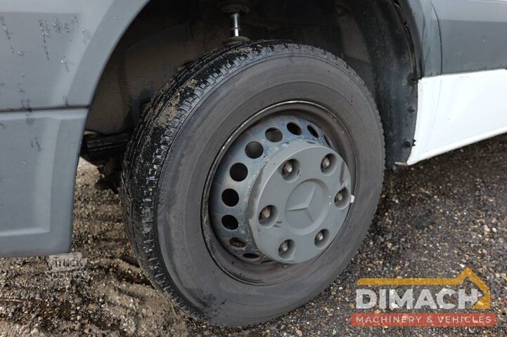 Varebil Mercedes-Benz Sprinter 513 L2H2, automatic
