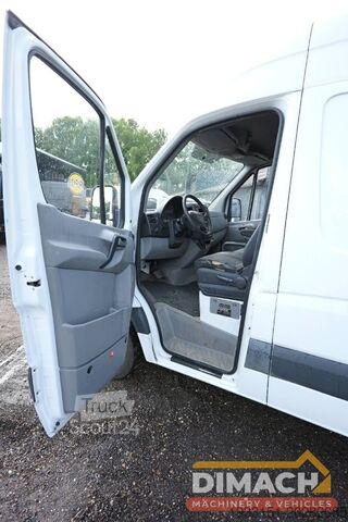 Varebil Mercedes-Benz Sprinter 513 L2H2, automatic